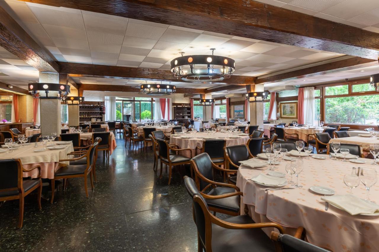 Checkin Trave Otel Figueres  Dış mekan fotoğraf