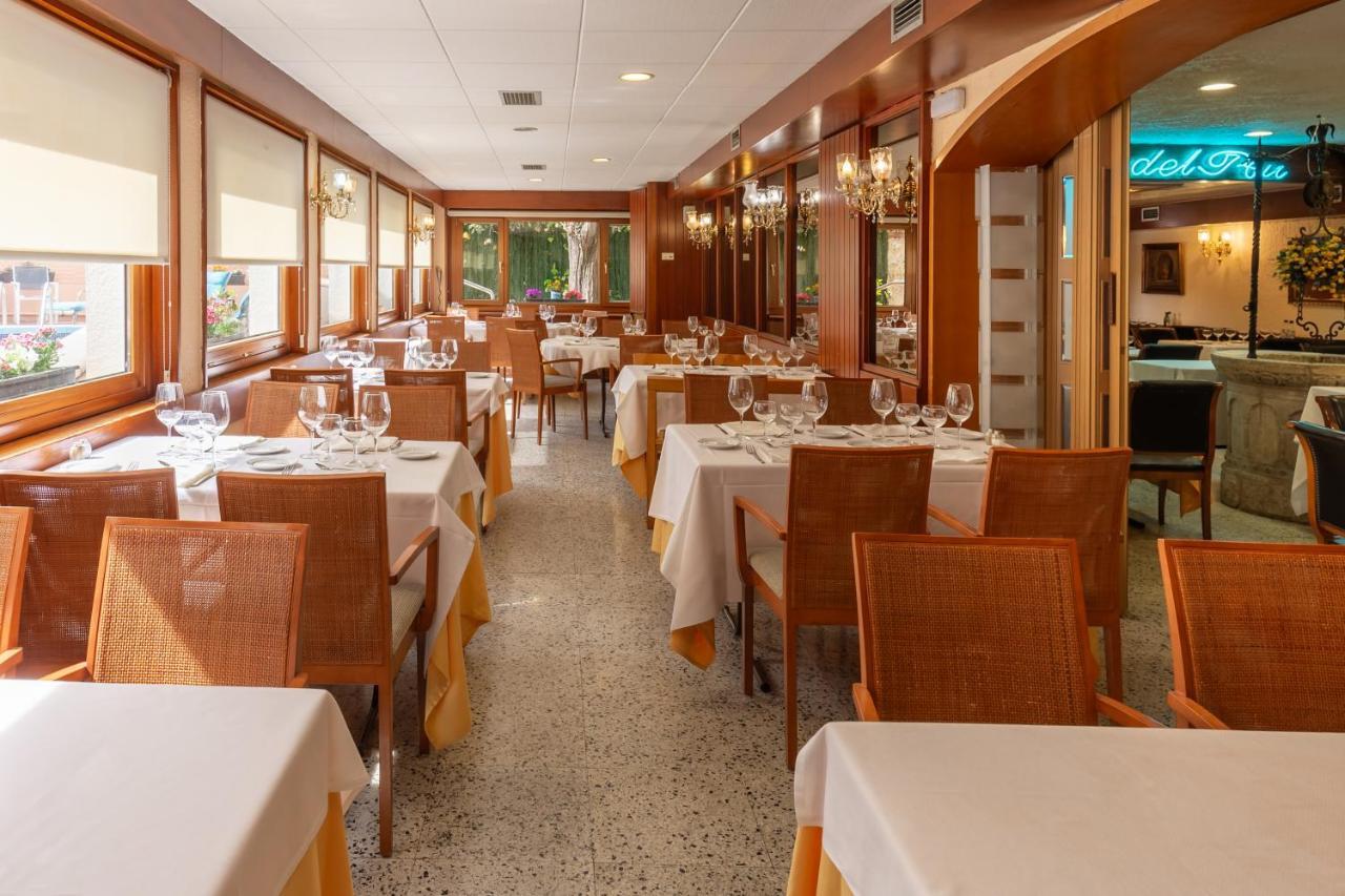 Checkin Trave Otel Figueres  Dış mekan fotoğraf